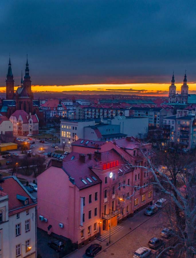 Hotel Kamieniczka Legnica Eksteriør billede